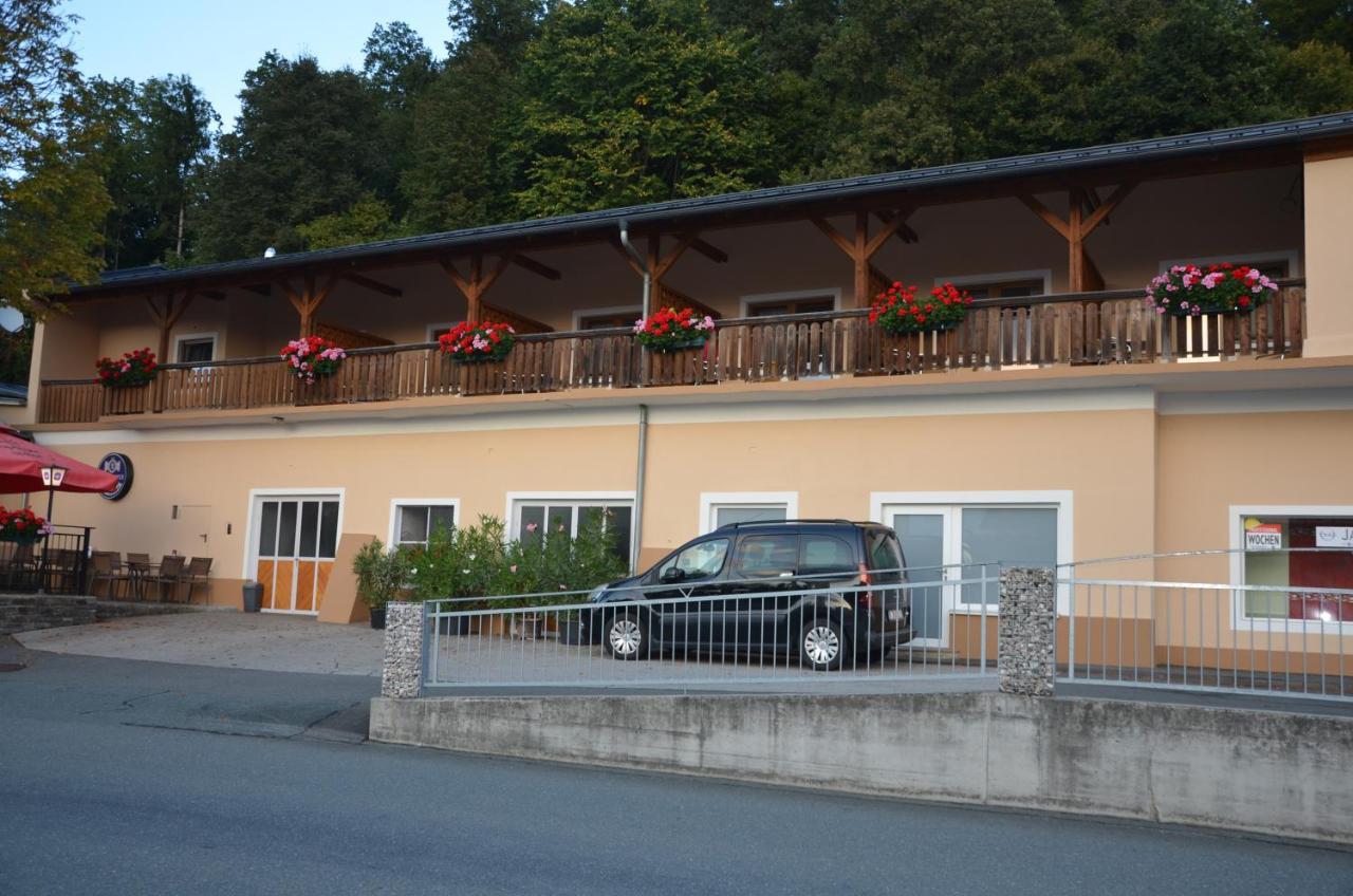 Gasthof Jauk-Hartner Sankt Johann im Saggautal المظهر الخارجي الصورة